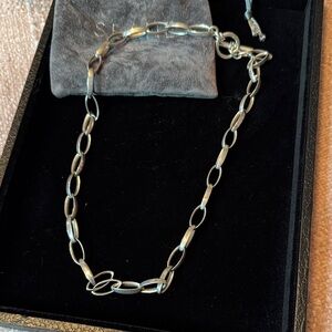 SLANE Silver Oval Link Necklace